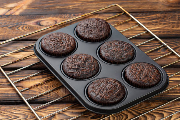 istock Muffins in the form of baking 975094192