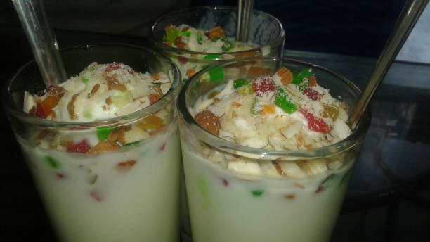 istock ice cream in a glass 975100870