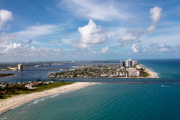 istock Aerial Palm Beach Inlet 975157838