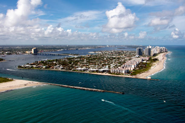 istock Aerial Palm Beach Inlet 975157916