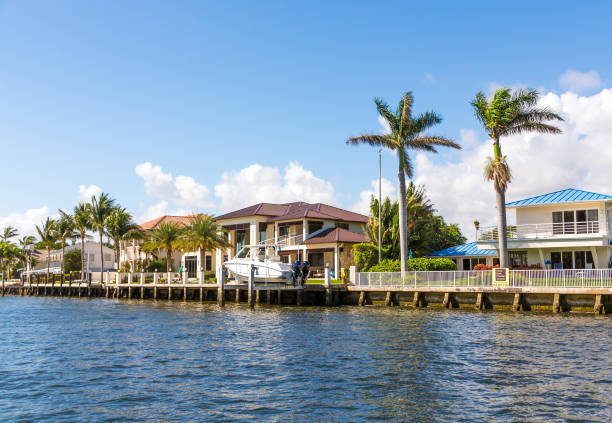 istock Large House in Fort Lauderdale 975222716