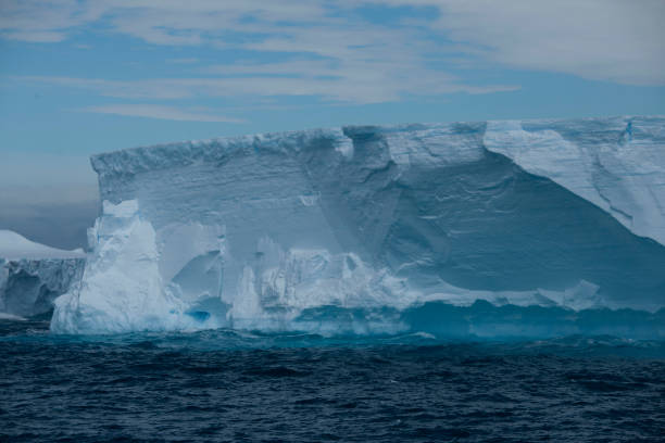 istock Antartica and the beautiful water 975240976