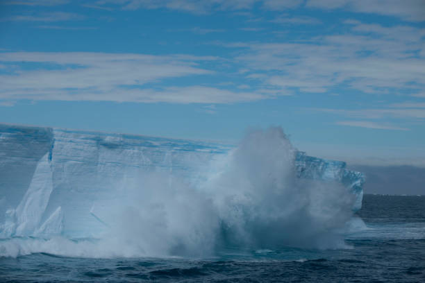 istock Antartica and the beautiful water 975241026