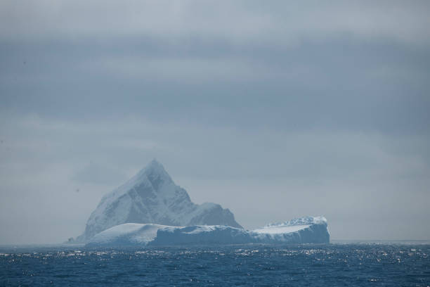 istock Antartica mountains and snow 975242736