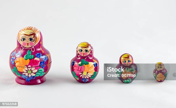 Babuszka Dolls - zdjęcia stockowe i więcej obrazów Babuszka - Babuszka, Biały, Były Związek Radziecki