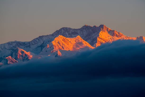 istock Dramatic landscape Kangchenjunga mountain with colorful from sunlight at Sandakphu 975584554