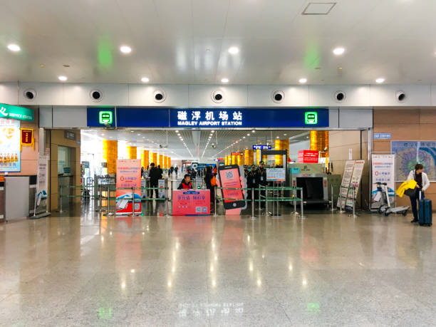 shanghai china maglev train station terminal - transrapid international imagens e fotografias de stock