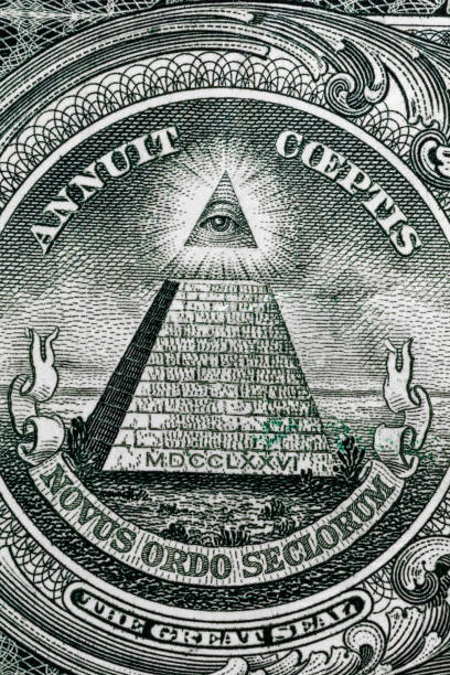 istock Closeup of 1 dollar bill 975619212