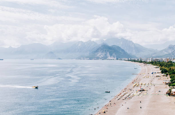 istock Konyaalti beach, Turkish coastline 975637104