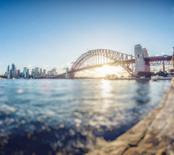 sydney harbour bridge, australien - sydney harbor bridge stock-fotos und bilder