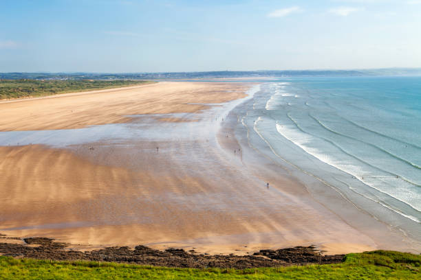 istock Saunton Sands beach and South West Coastal Path 975688328