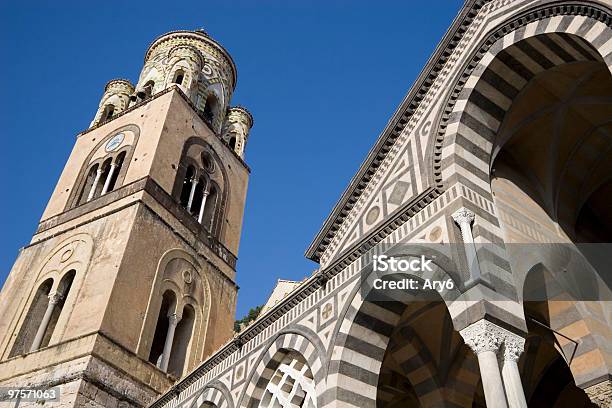 Bell Tower - Fotografie stock e altre immagini di Salerno - Salerno, Amalfi, Ambientazione esterna