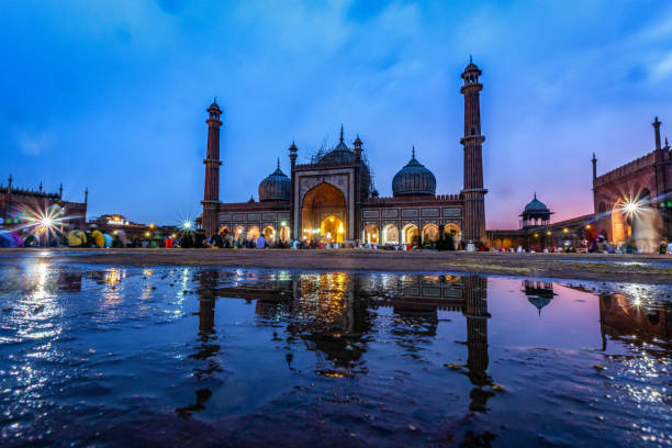 istock Jama Masjid in Delhi during Ramazan 975923142