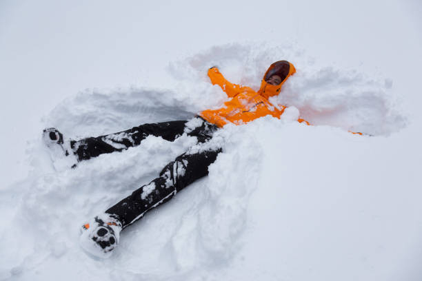 istock Joffre Lake Hiking 975988982