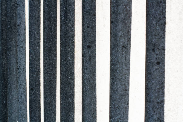 abstract concrete lines crossed with sunlight - gradiation imagens e fotografias de stock