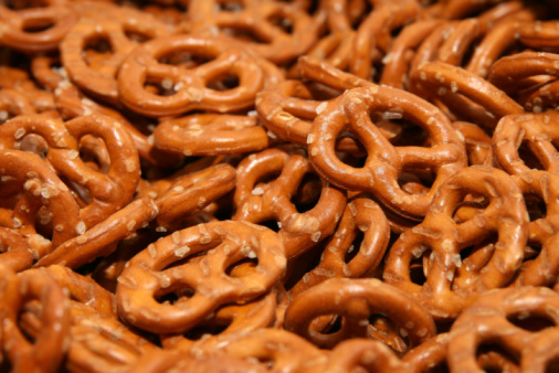 Many yellow - browned pretzels