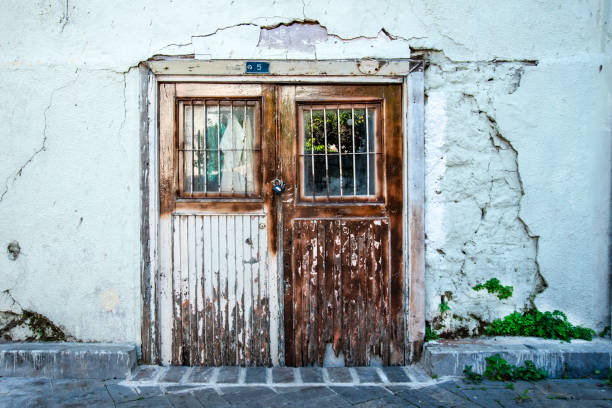 istock old wooden door 976188048