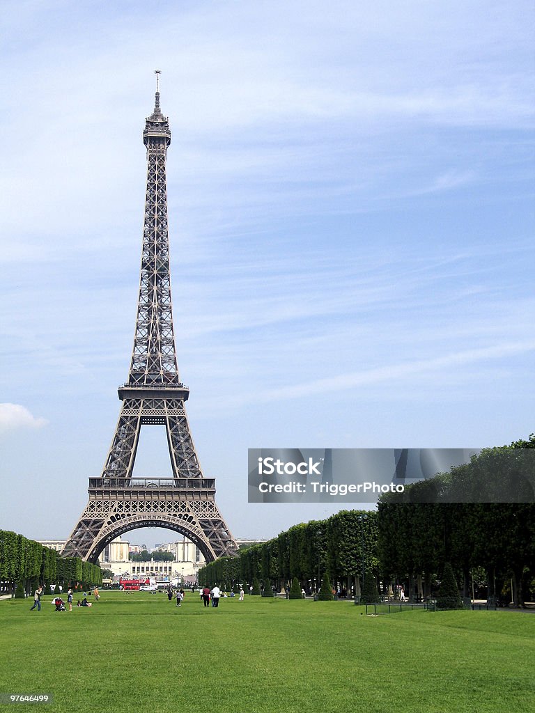 Torre eiffel intero - Foto stock royalty-free di Torre Eiffel
