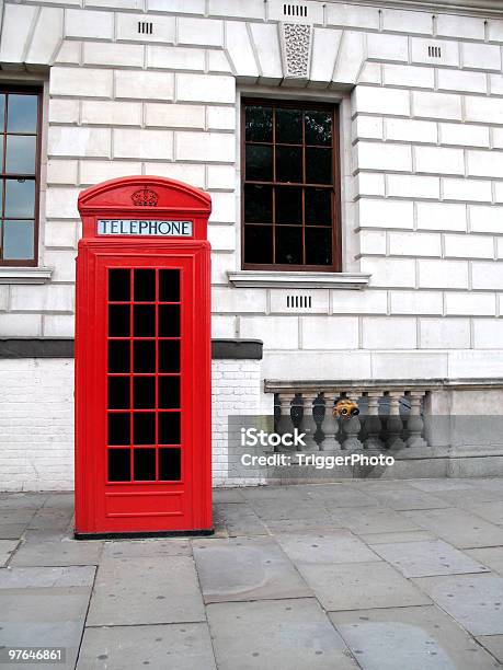 Cabine De Telefone De Londres - Fotografias de stock e mais imagens de Compartimento Meio-fechado de Restaurante - Compartimento Meio-fechado de Restaurante, Telefone, Londres - Inglaterra