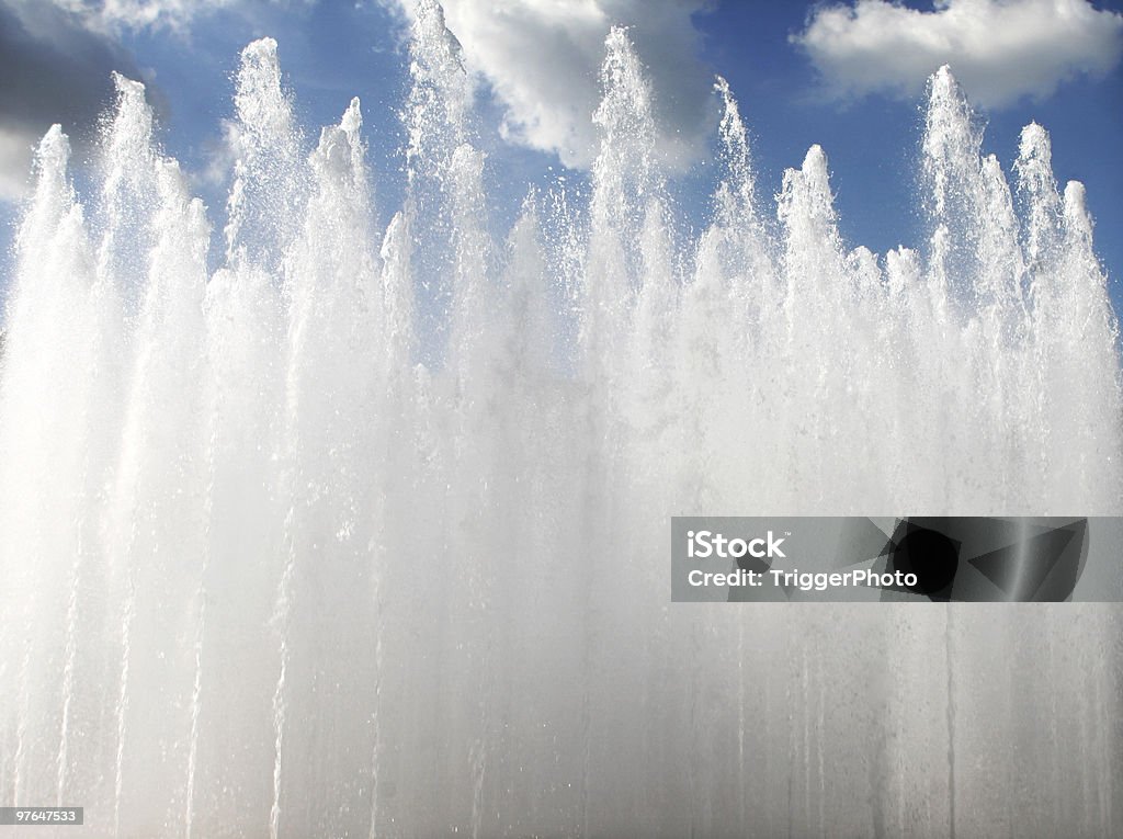 water to sky large fountains reaching to sky. Kansas City - Missouri Stock Photo