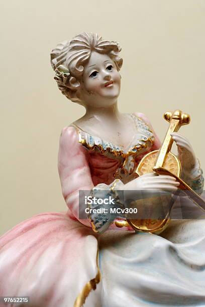 Decorazione Per Ceramica Antico - Fotografie stock e altre immagini di Porcellana - Porcellana, Statuetta, Scultura