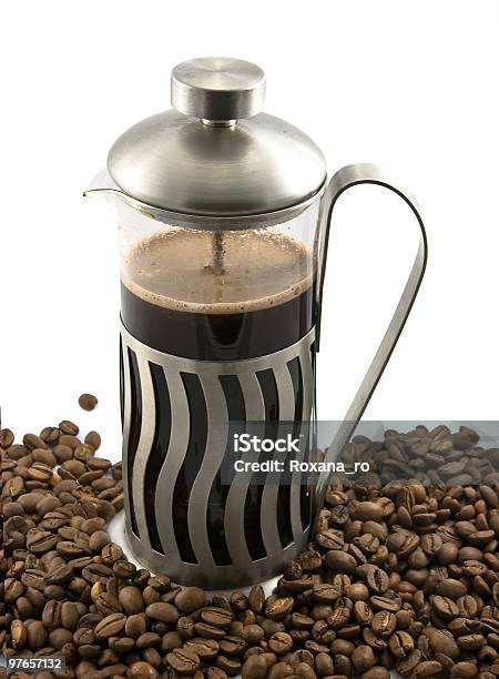 French Press Con Caffè - Fotografie stock e altre immagini di Argentato - Argentato, Argento, Arrosto - Cibo cotto