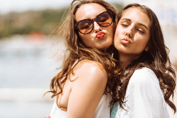 istock happy friends together in summer 976614792