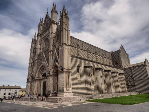 istock The Cathedral duomo in Orvieto Umria 976656882