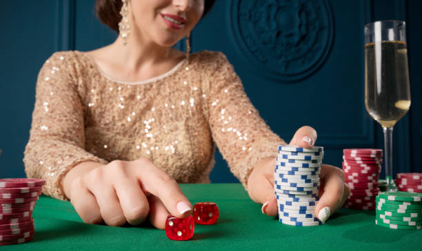 istock Woman playing in casino 976860290