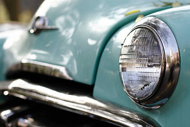 istock old fifties car 97689952