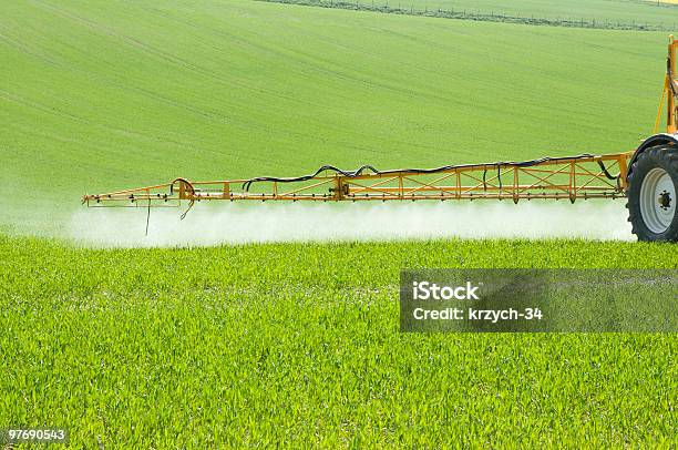 Sprayer - 吹きかけるのストックフォトや画像を多数ご用意 - 吹きかける, 農薬散布, イギリス