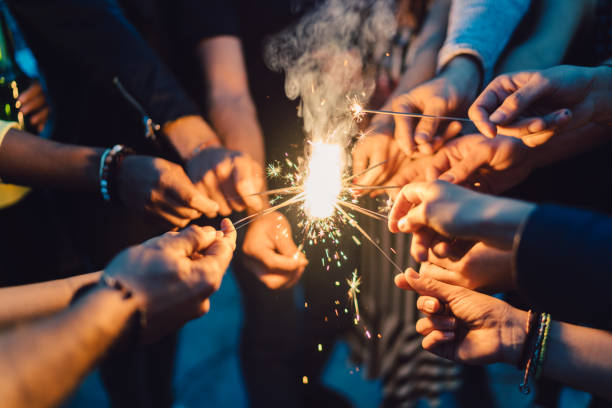 fireworks - new years party time imagens e fotografias de stock