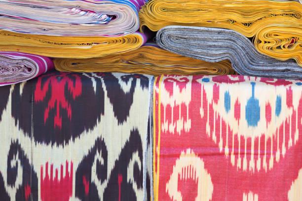 istock Ornament Ikat Khan Atlas 976970712
