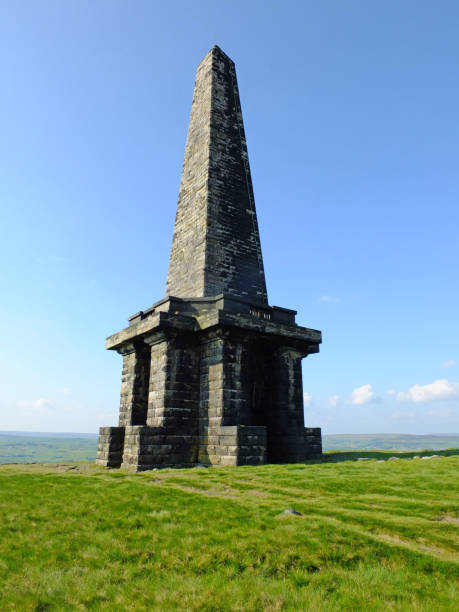 istock stoodley pike monument in west yorkshire between hebden bridge and todmorden 977147776