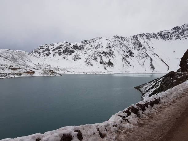 istock El Yeso Reservoir, Cajon Del Maipo 977175664