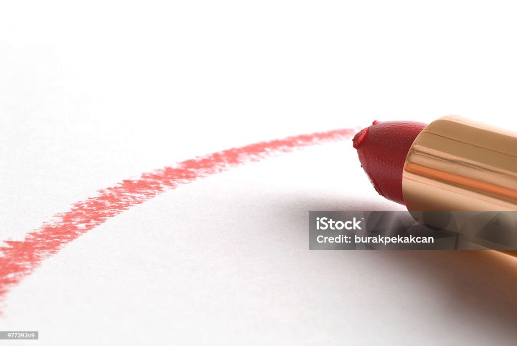 Marca desenhada com batom vermelho, close-up - Foto de stock de Acabando royalty-free