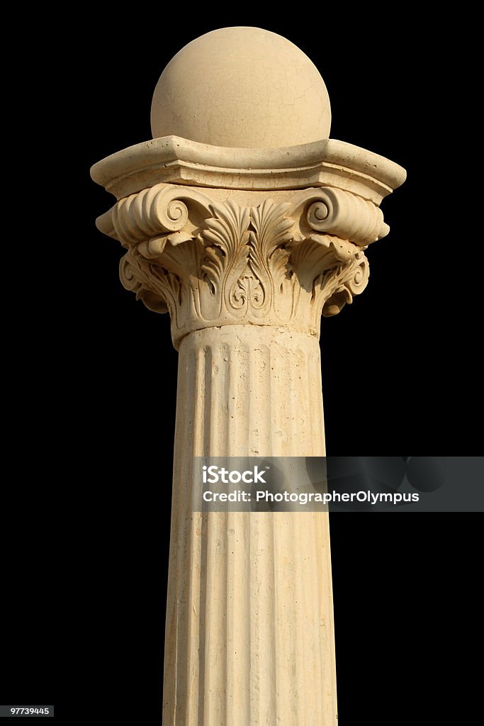 Coluna isolada em preto - Royalty-free Arcaico Foto de stock