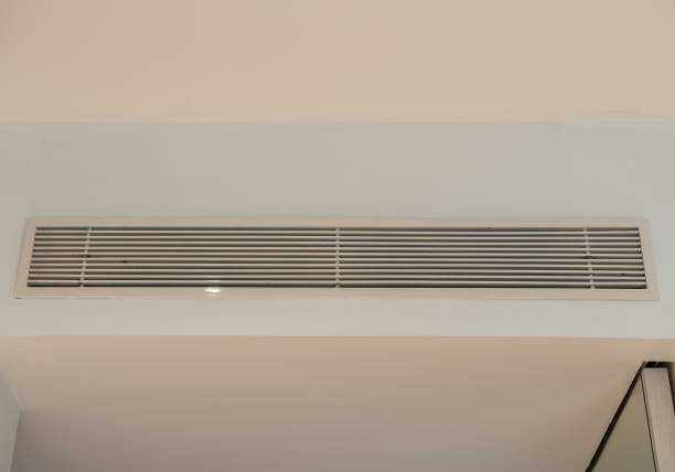 istock Ceiling air box in the hotel room 977415254