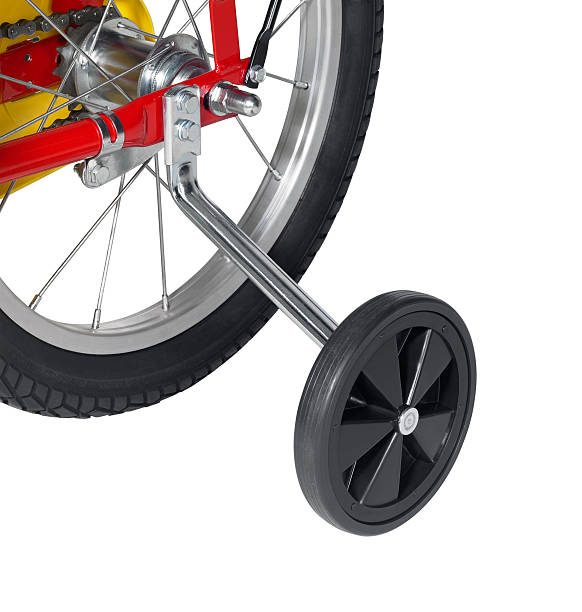 stabilisateur sur un vélo - roue stabilisatrice photos et images de collection