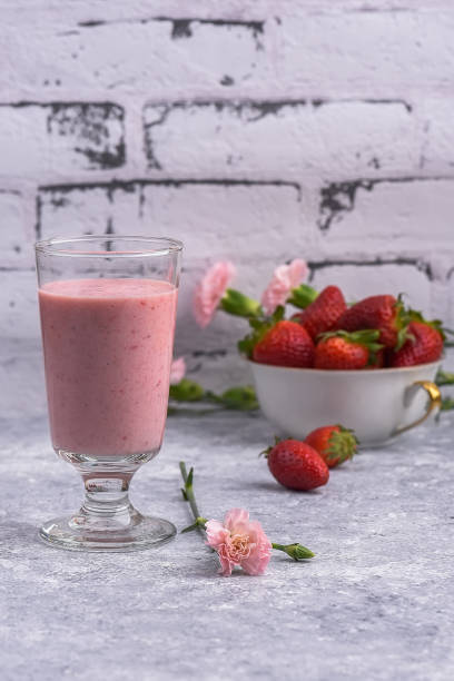 Strawberry yogurt smoothie