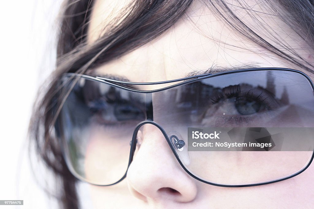 Mädchen mit Sonnenbrille - Lizenzfrei Blick in die Kamera Stock-Foto