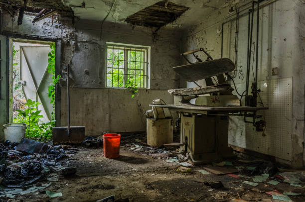 istock ironing station in a house 977591112