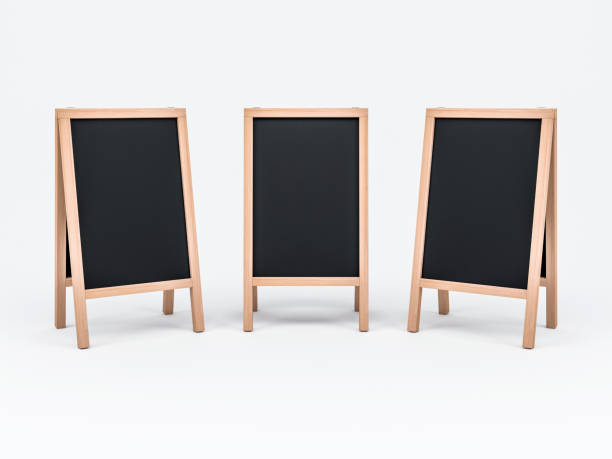 trzy drewniane deski do kredy menu, makieta sztalugowa - easel blackboard isolated wood zdjęcia i obrazy z banku zdjęć