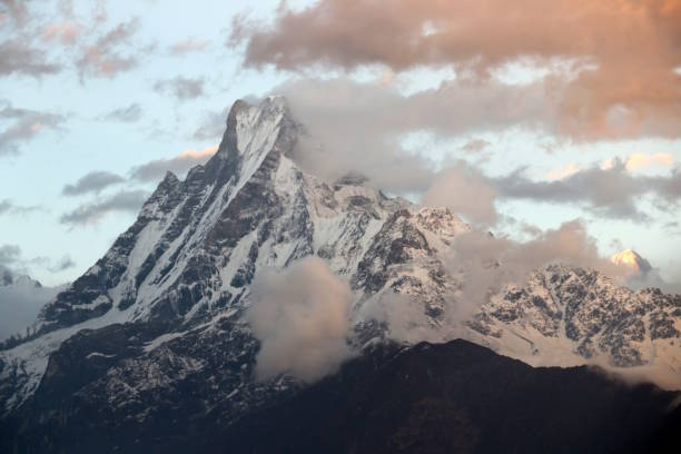 istock Machapuchare mountain - Fish Tail Nepal motives 977664414