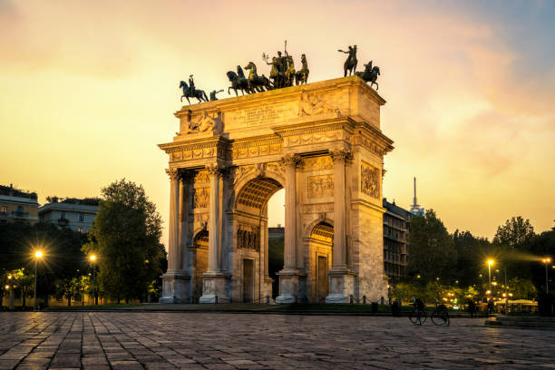 arco della pace em milão, itália - 2603 - fotografias e filmes do acervo