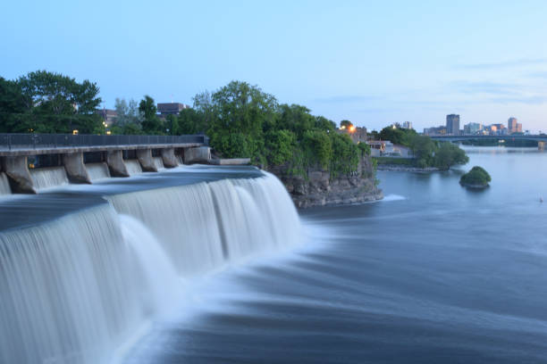 istock Long Exposure of Rideau Fall, Downtown Ottawa - Canada 977683086