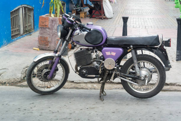 istock Streets of Cuba 977712956