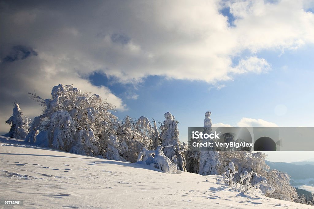 冬の山 - カラー画像のロイヤリティフリーストックフォト