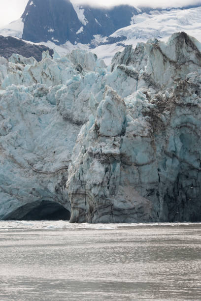 istock Alaska mountains and ocean and icebergs 977933976