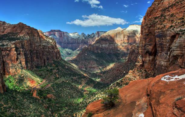 istock Canyon Overlook Trail, Zion National Park in Utah. 977977610